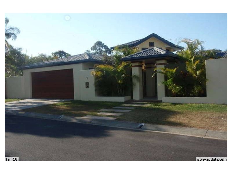 5 METRICUP COURT, Mermaid Waters QLD 4218