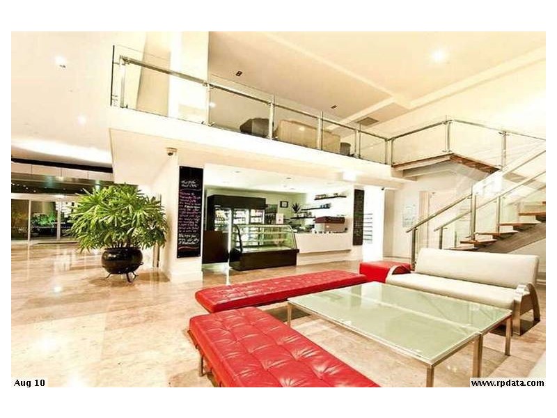 2410/33 T E Peters Drive, Broadbeach QLD 4218