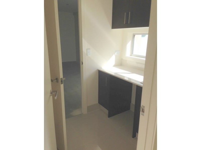 2/29 Ward Street, Southport QLD 4215