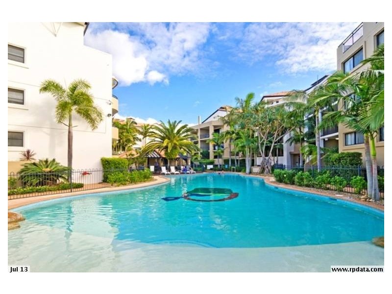 205/392 Marine Parade, Labrador QLD 4215