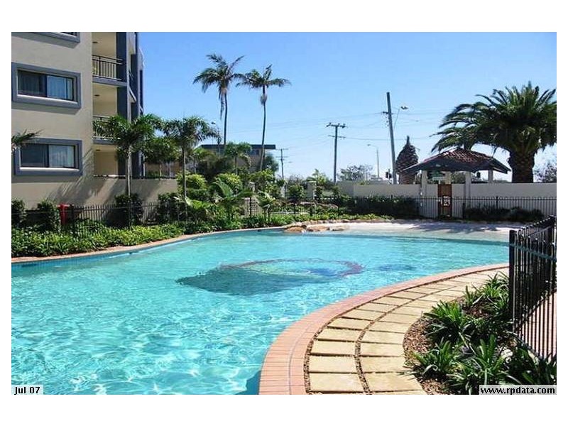 205/392 Marine Parade, Labrador QLD 4215