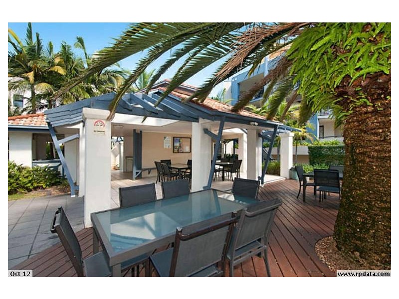 205/392 Marine Parade, Labrador QLD 4215