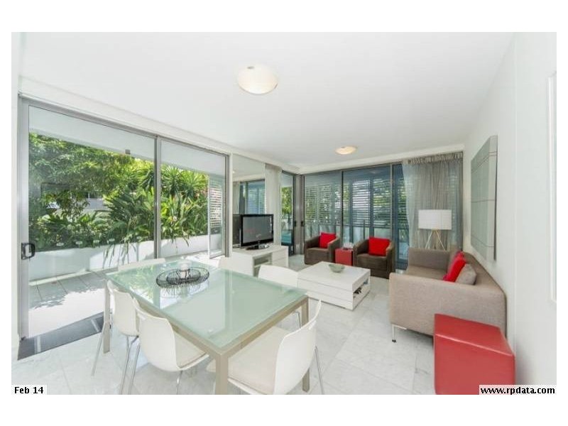1002/438 Marine Parade, Biggera Waters QLD 4216