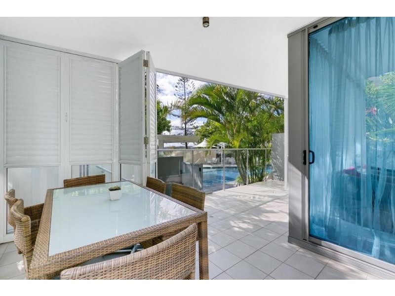 1002/438 Marine Parade, Biggera Waters QLD 4216