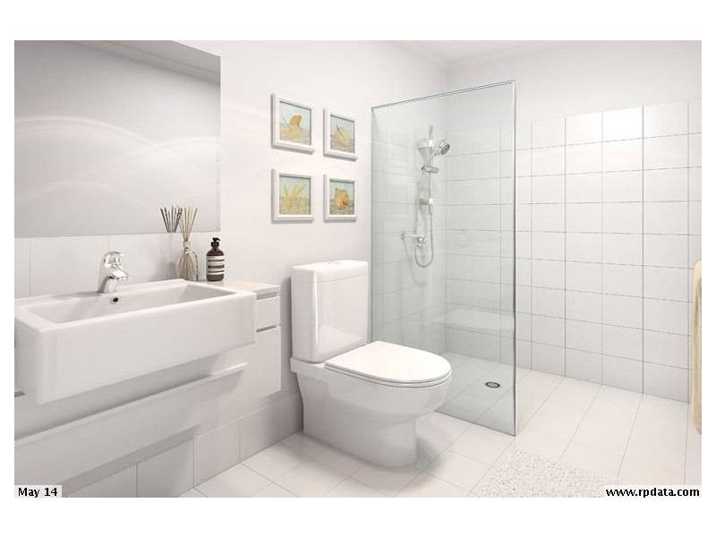 17 Bath Street, Labrador QLD 4215