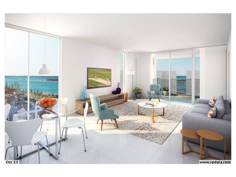 17 Bath Street, Labrador QLD 4215