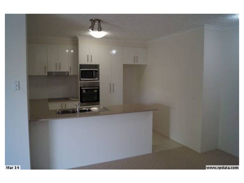 8-10 Ahern Street L, Labrador QLD 4215