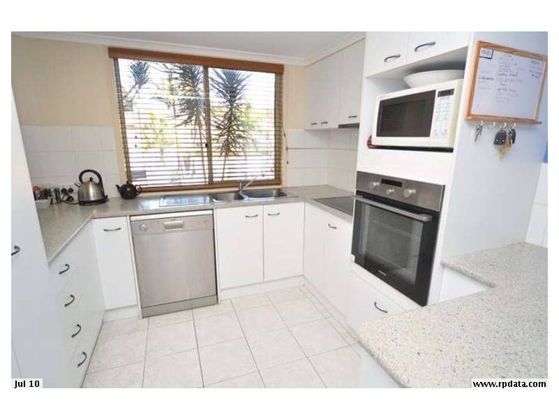 4/503 Pine Ridge Road, Biggera Waters QLD 4216