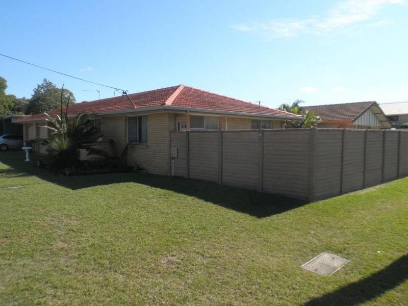 39 VICTOR AVENUE, Paradise Point QLD 4216