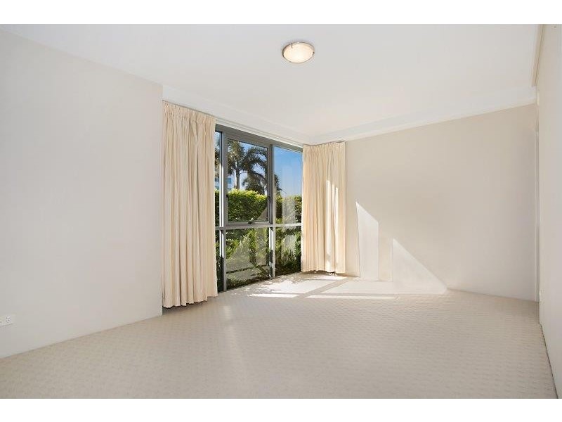 103/105 Scarborough Street, Southport QLD 4215