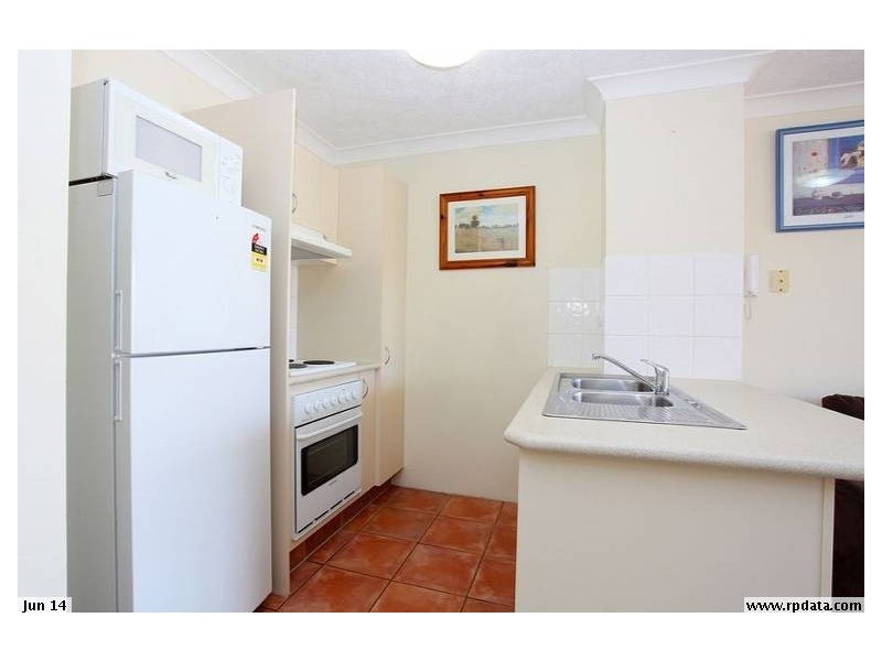 25/33 Lenneberg Street, Southport QLD 4215