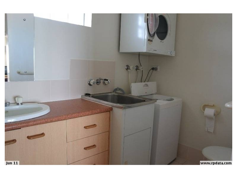 92/106-108 Marine Parade, Southport QLD 4215