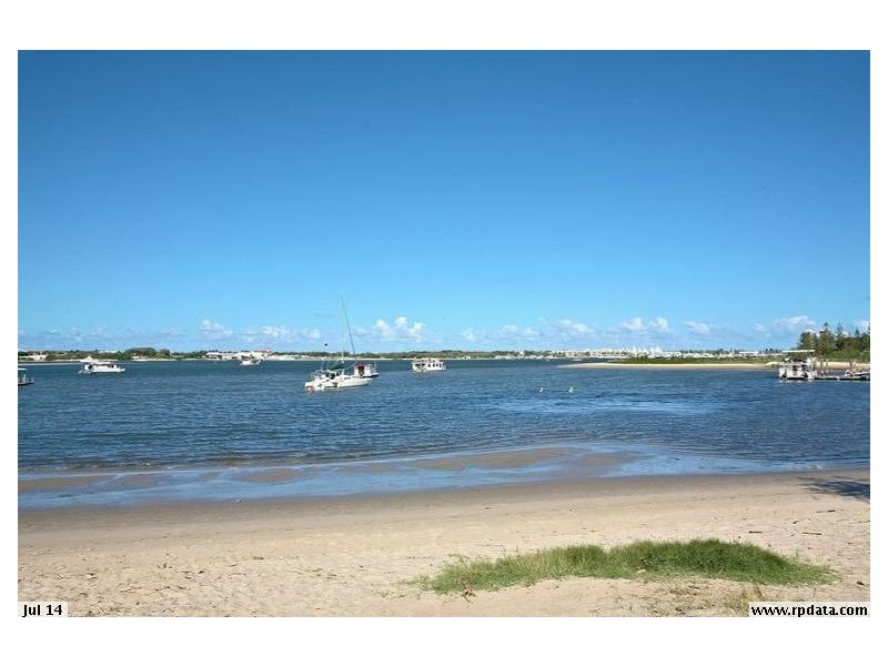 92/106-108 Marine Parade, Southport QLD 4215