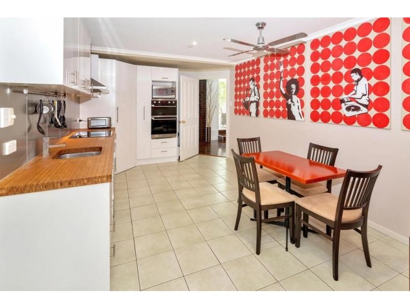5 Gillian Lane, Southport QLD 4215