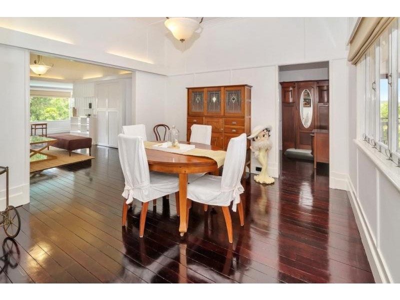 5 Gillian Lane, Southport QLD 4215