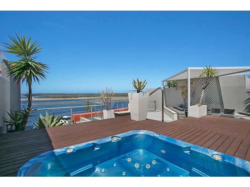 1603/438 Marine Parade, Biggera Waters QLD 4216