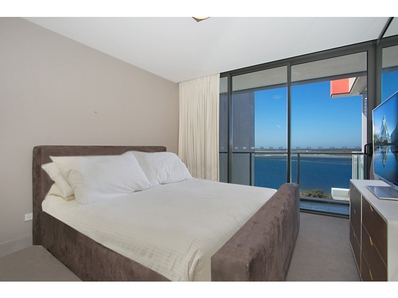 1603/438 Marine Parade, Biggera Waters QLD 4216