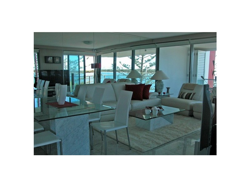 Biggera Waters QLD 4216