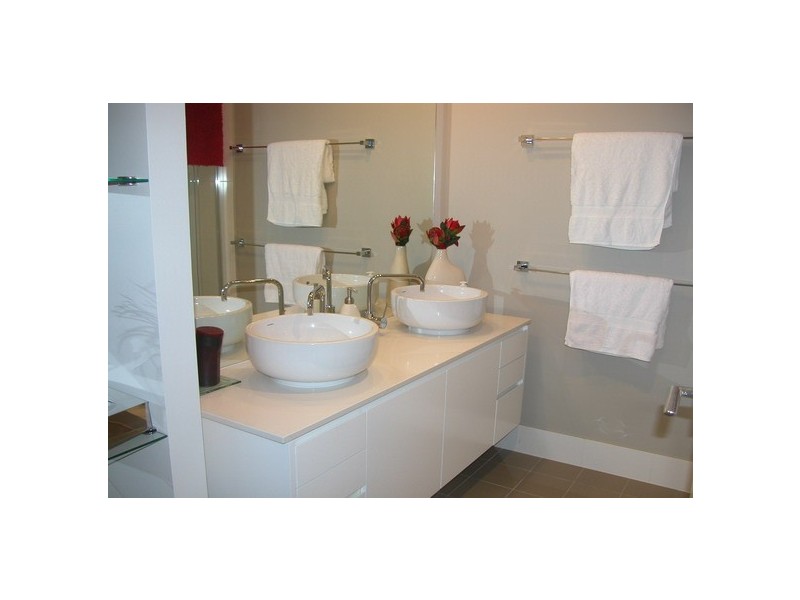 Biggera Waters QLD 4216