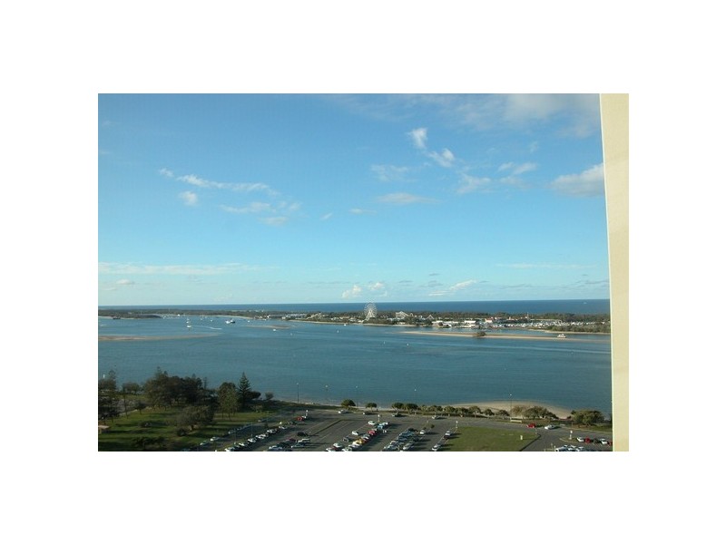 1903/50 Marine Parade ‘Pivotal Point’, Southport QLD 4215