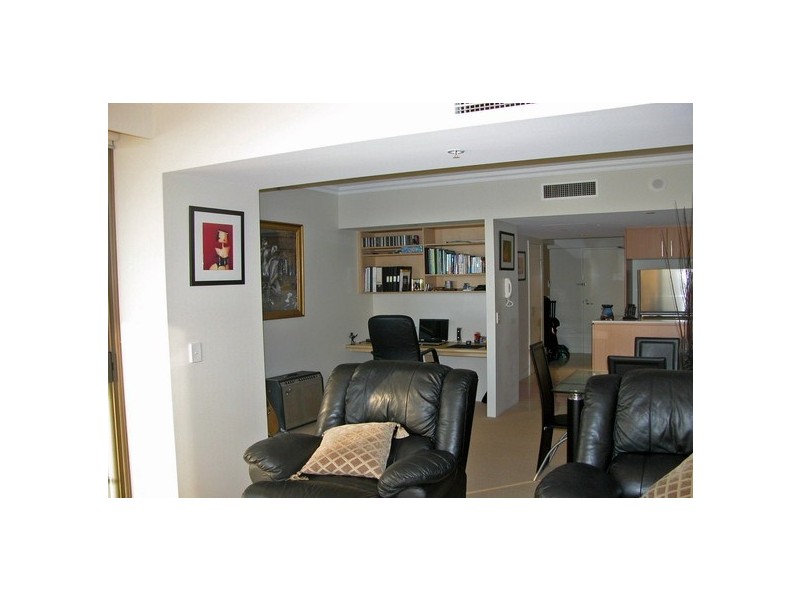1903/50 Marine Parade ‘Pivotal Point’, Southport QLD 4215