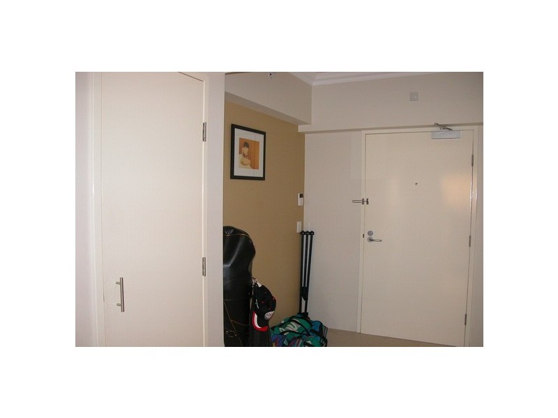 1903/50 Marine Parade ‘Pivotal Point’, Southport QLD 4215