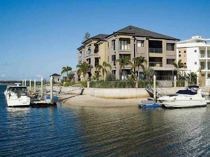 Runaway Bay QLD 4216