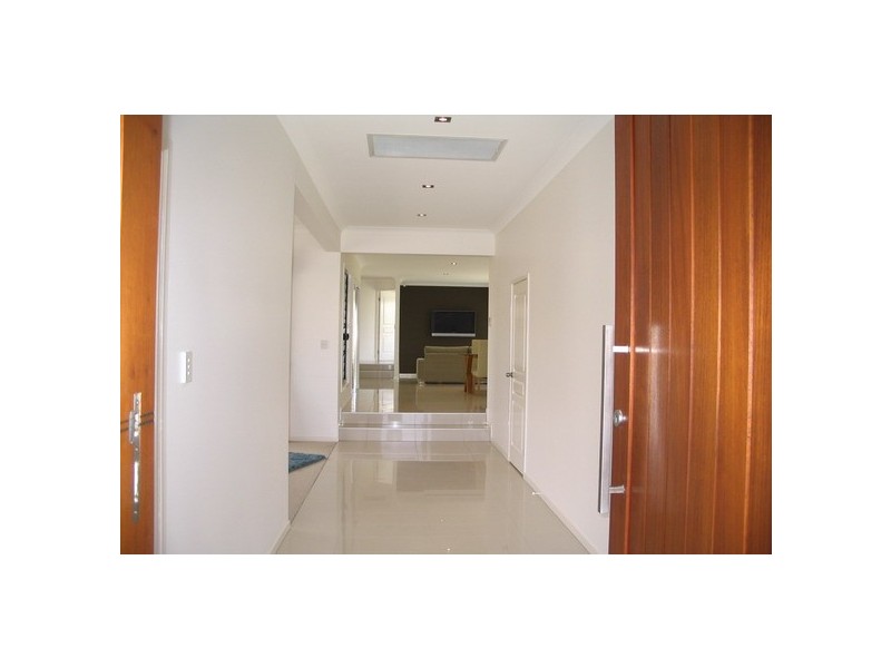 Pacific Pines QLD 4211