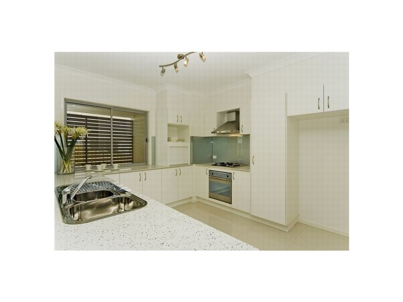 Pacific Pines QLD 4211