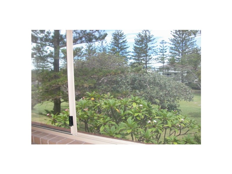 Mermaid Beach QLD 4218