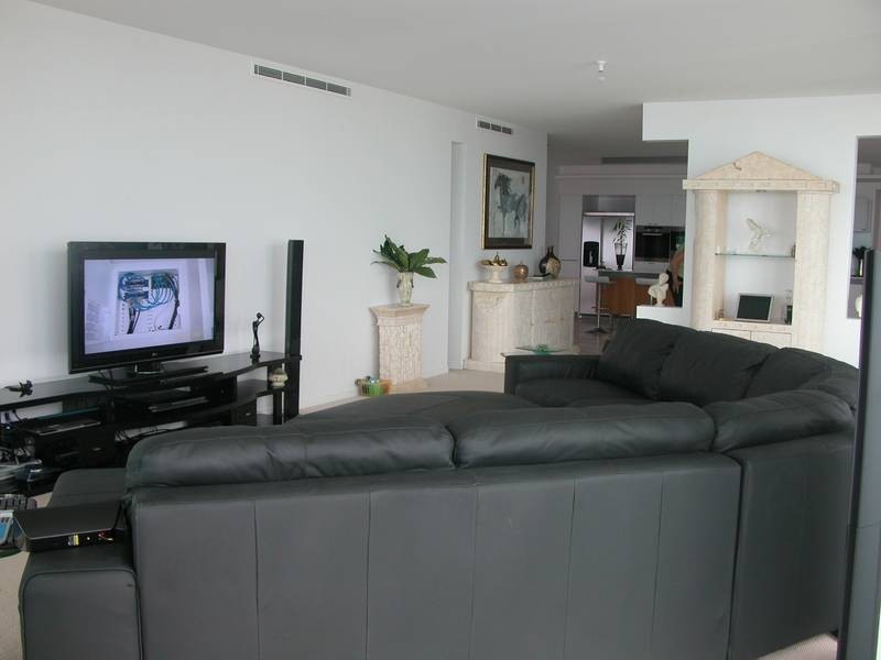 Paradise Point QLD 4216