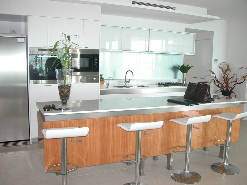 Paradise Point QLD 4216