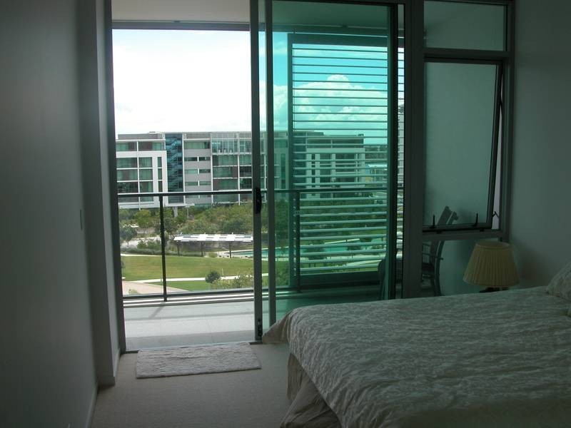 Paradise Point QLD 4216