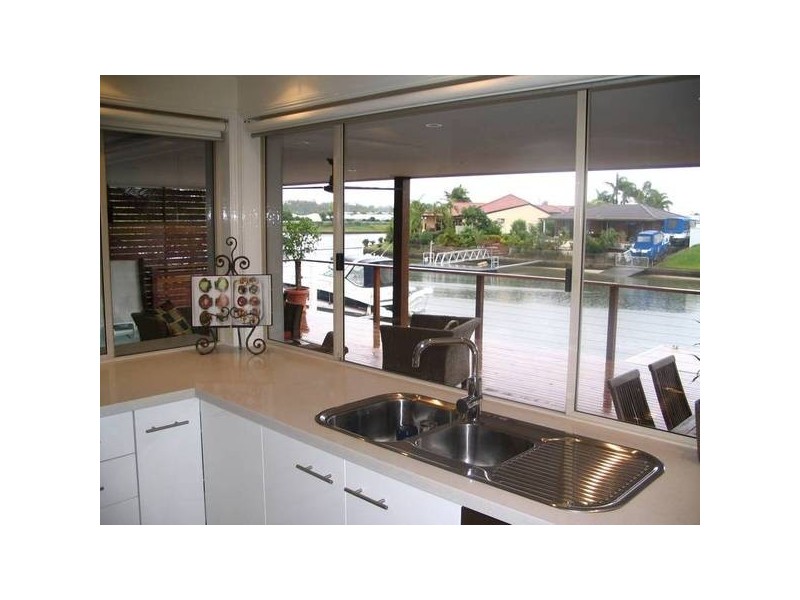 Biggera Waters QLD 4216