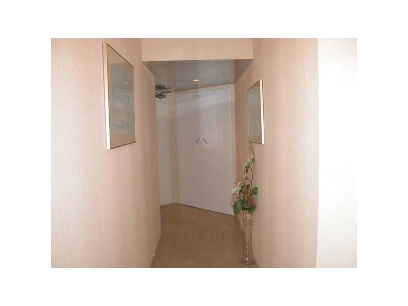 11B/10 Marine Parade, Southport QLD 4215