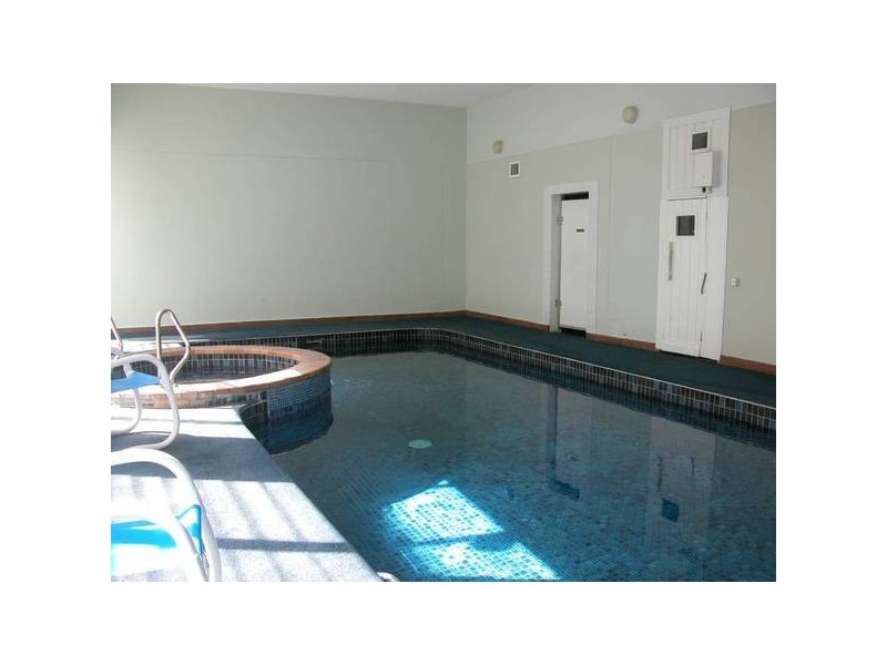 11B/10 Marine Parade, Southport QLD 4215