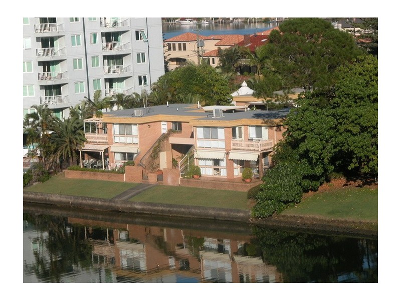 11/14 Peninsular Drive, Surfers Paradise QLD 4217