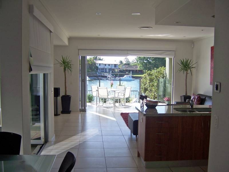 Chevron Island QLD 4217