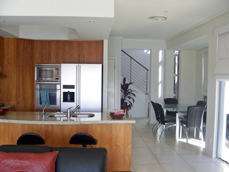 Chevron Island QLD 4217