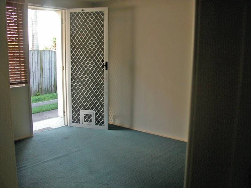 2/150 Frank Street, Labrador QLD 4215