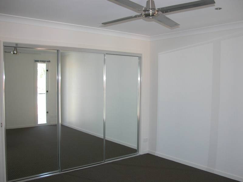 127 Pohlman Street, Southport QLD 4215