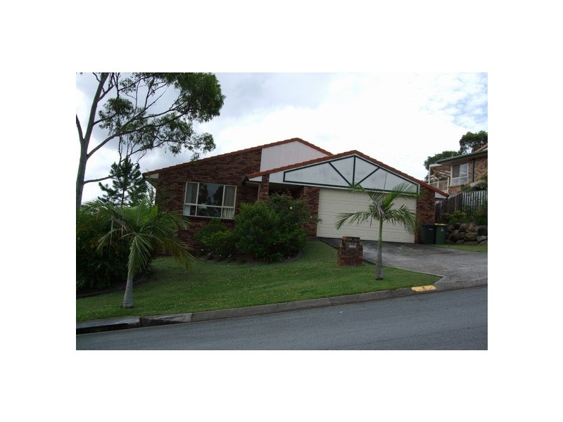 8 Crestridge Crescent, Oxenford QLD 4210