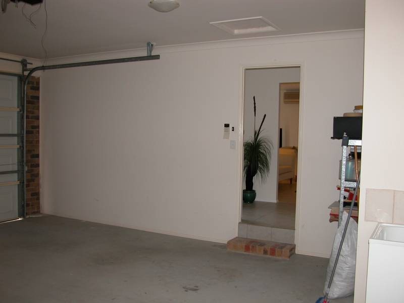 8 Crestridge Crescent, Oxenford QLD 4210