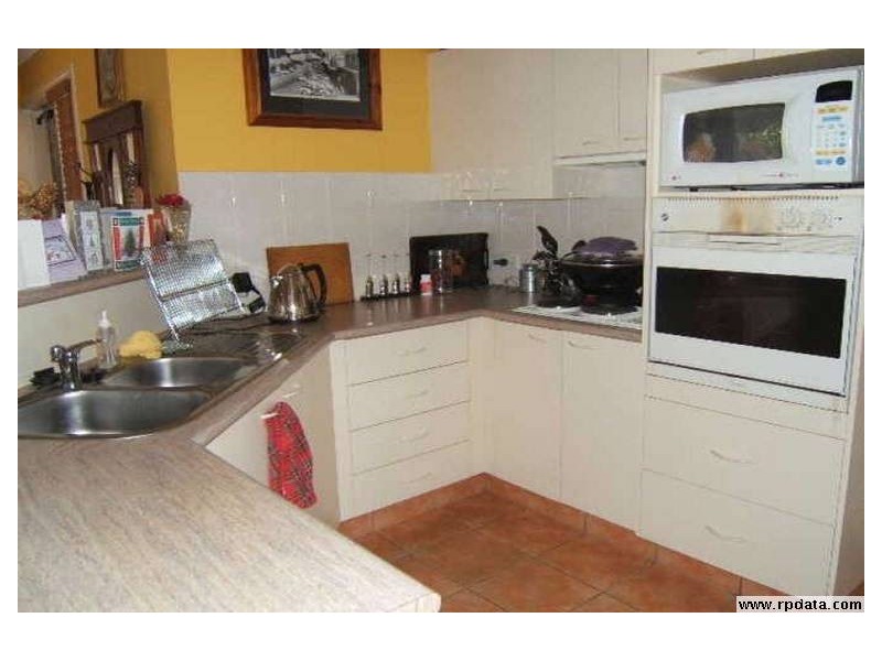 1/142 Frank Street, Labrador QLD 4215