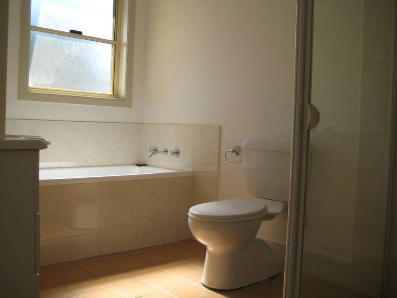 2/8-10 Sainsbury St, St Marys NSW 2760