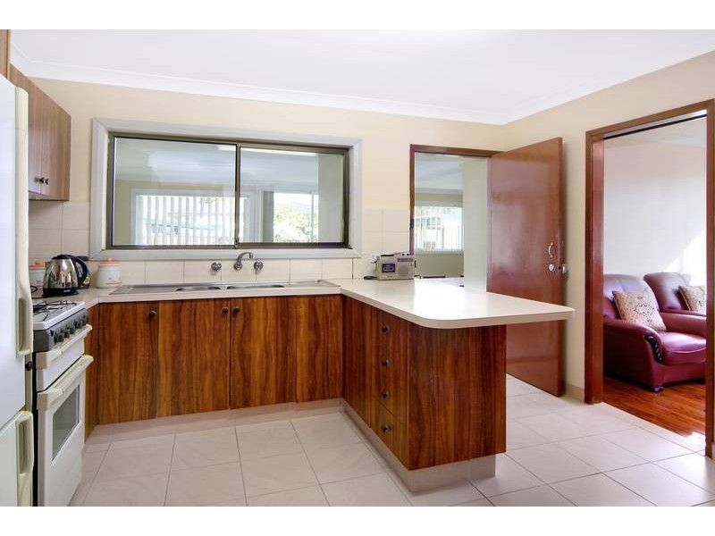 34 Alam St, Colyton NSW 2760