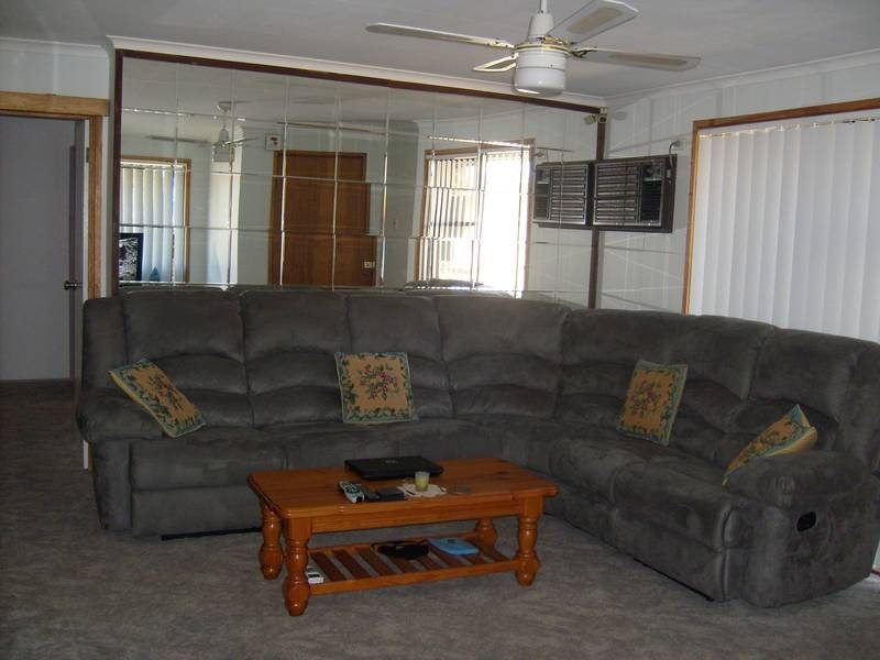 151 Banks Drive, St Clair NSW 2759