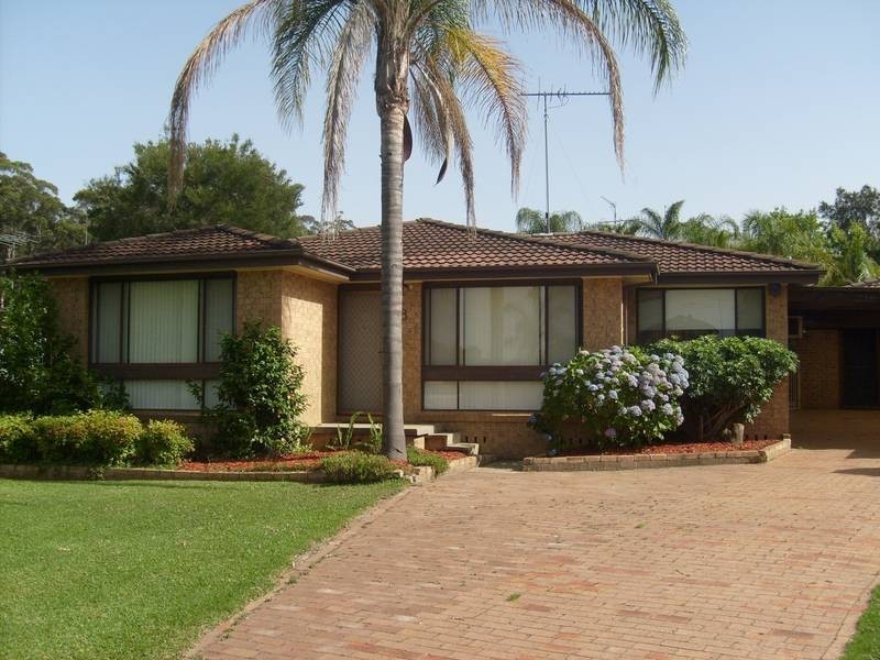3 Frost Cl, St Clair NSW 2759