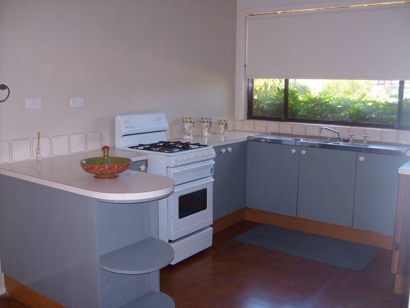 3 Frost Cl, St Clair NSW 2759