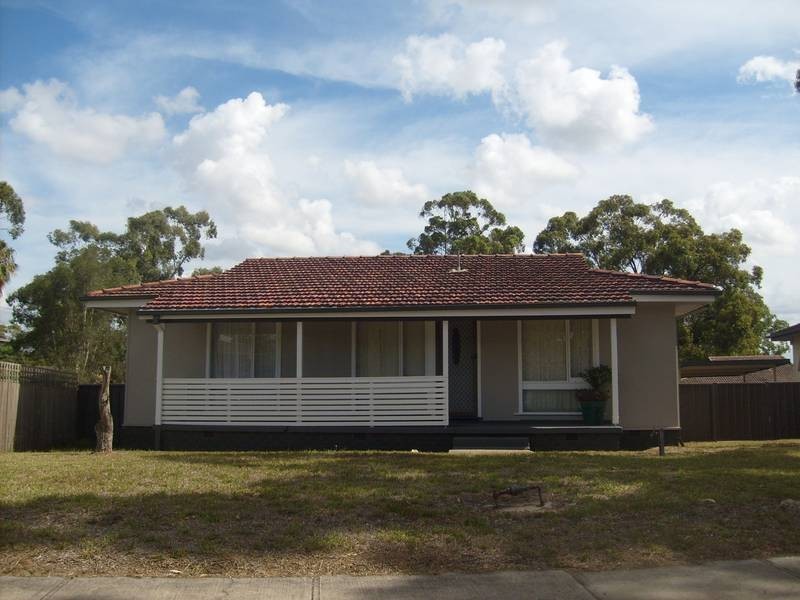 25 Wide Bay Cct, Bidwill NSW 2770